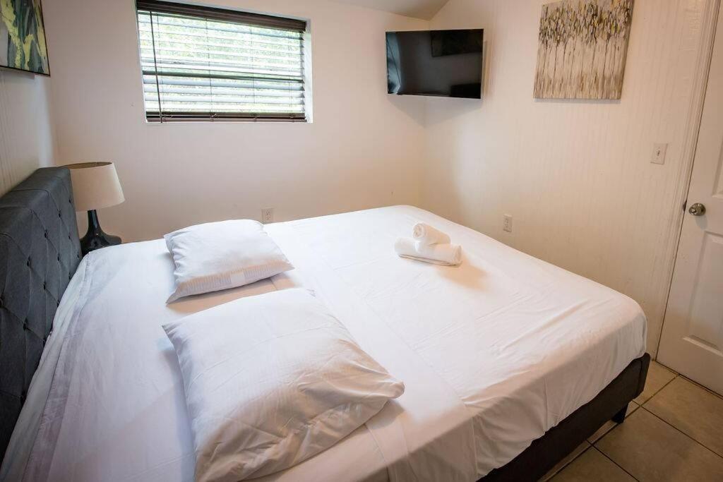 3 Bedroom Miami Home 15 Minutes To The Beach Exterior foto
